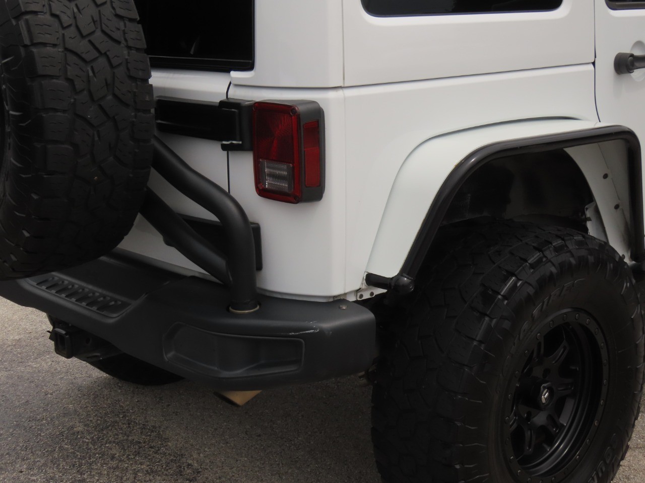used 2016 Jeep Wrangler Unlimited car, priced at $19,999