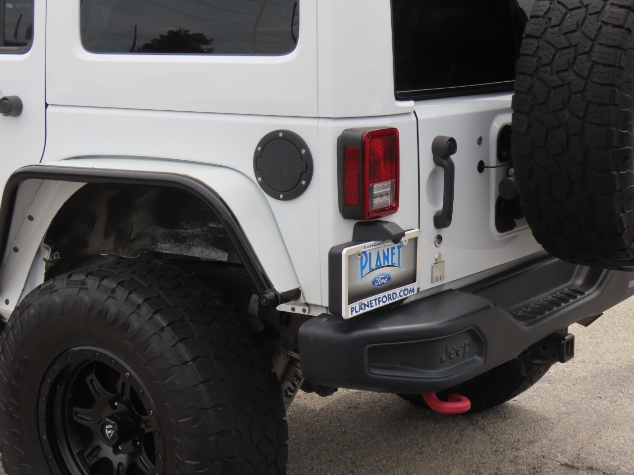 used 2016 Jeep Wrangler Unlimited car, priced at $19,999