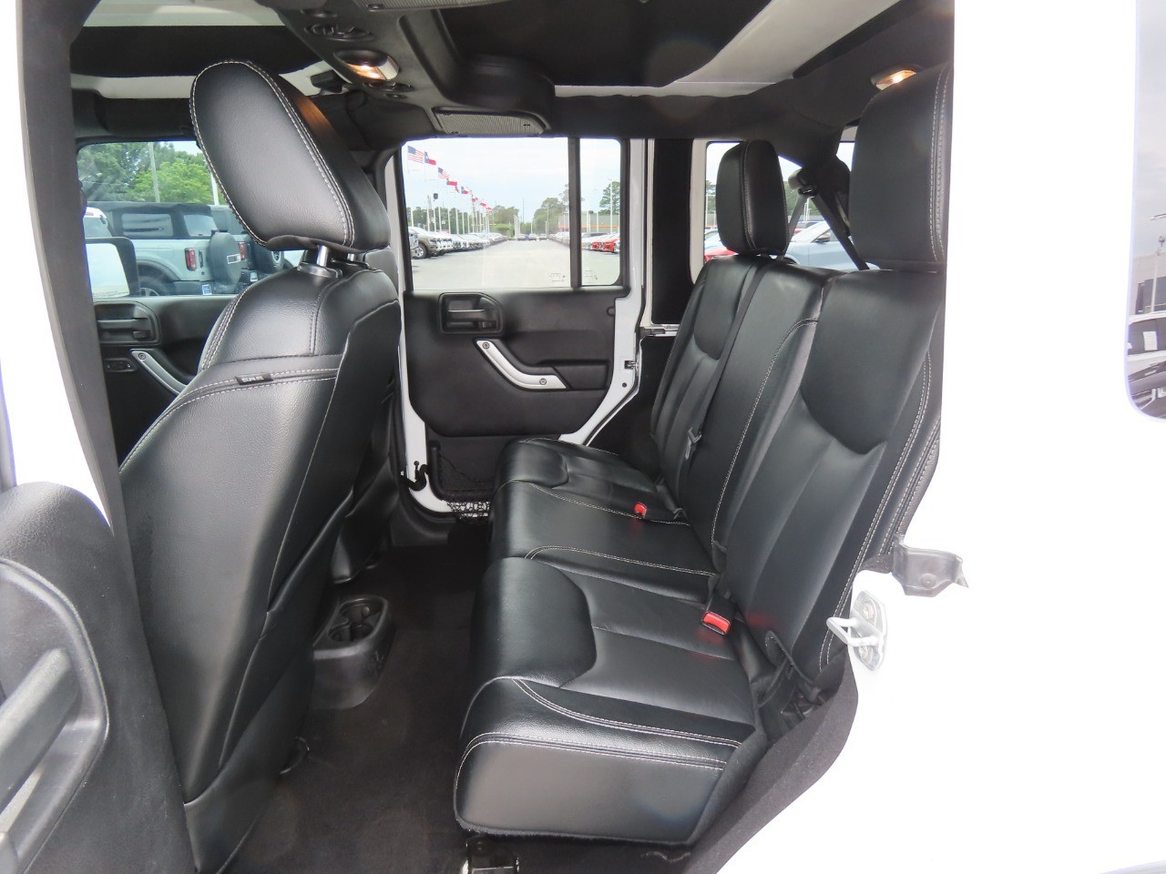 used 2016 Jeep Wrangler Unlimited car, priced at $19,999