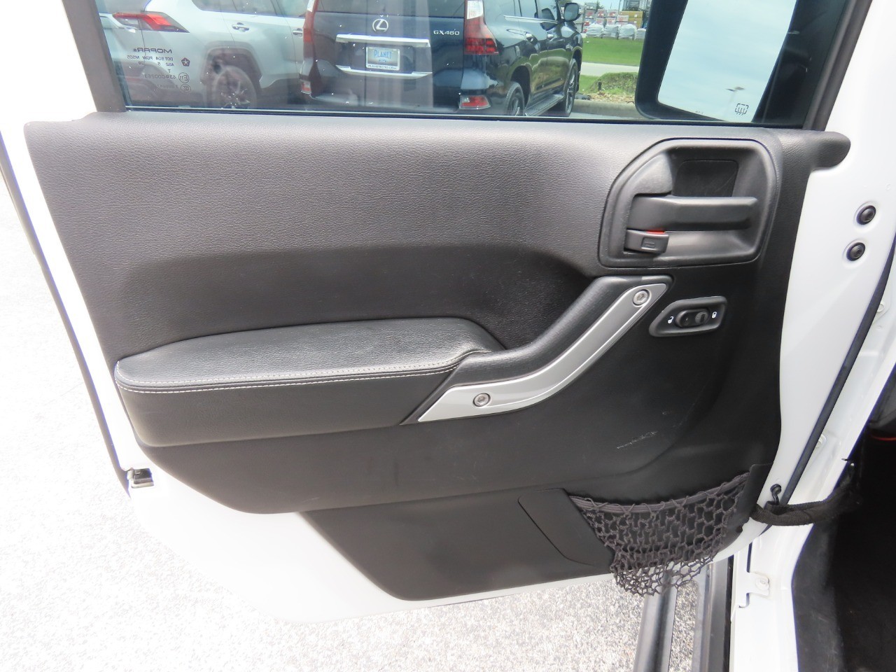 used 2016 Jeep Wrangler Unlimited car, priced at $19,999