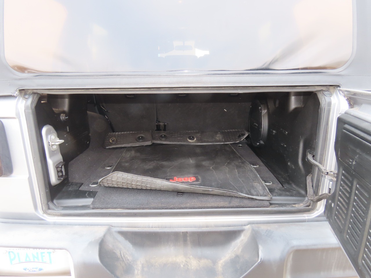 used 2018 Jeep Wrangler Unlimited car, priced at $21,999