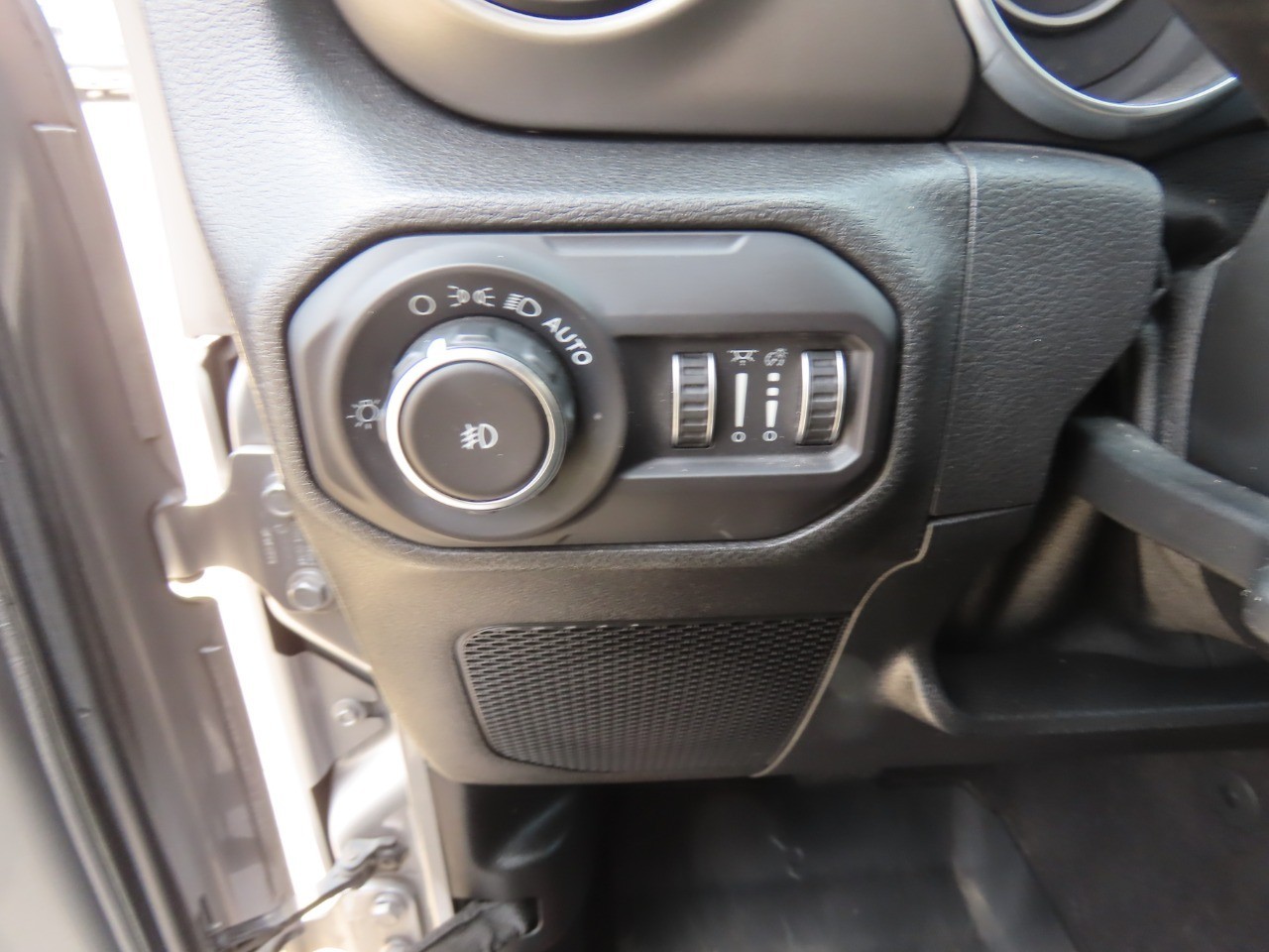 used 2018 Jeep Wrangler Unlimited car, priced at $21,999