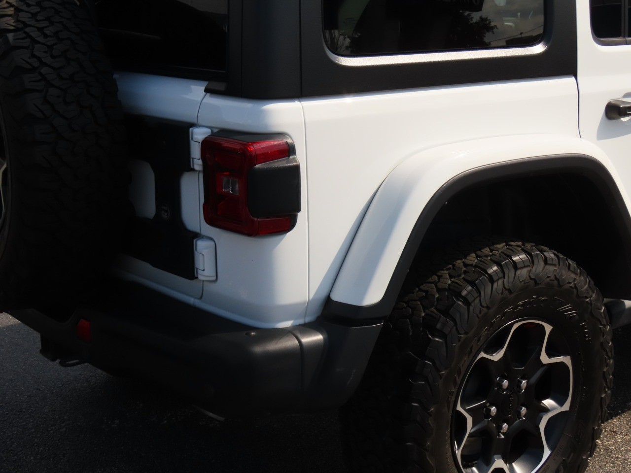 used 2023 Jeep Wrangler car, priced at $35,999