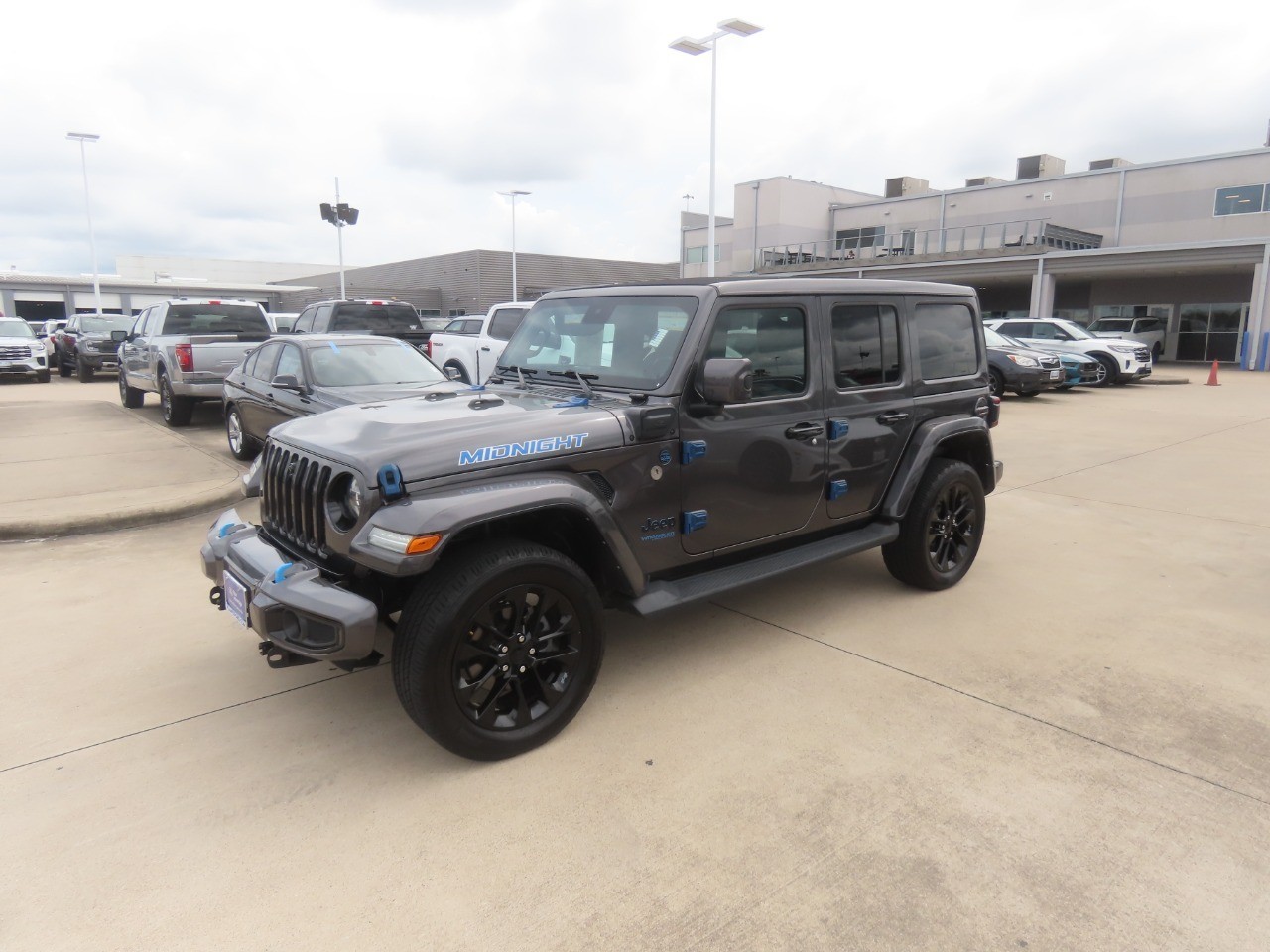 2021 Jeep Wrangler 4xe photo 2 of 32