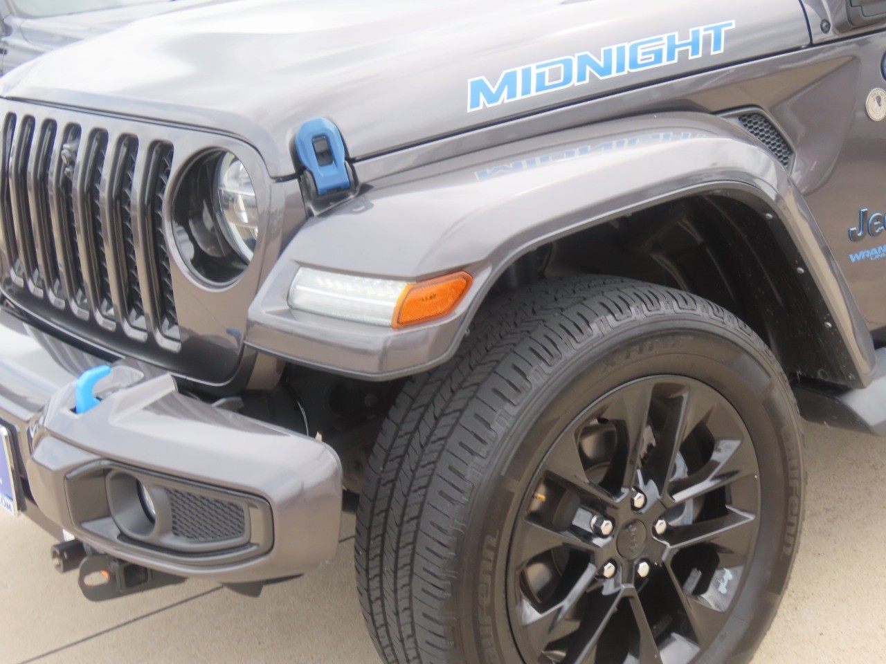 2021 Jeep Wrangler 4xe photo 3 of 32