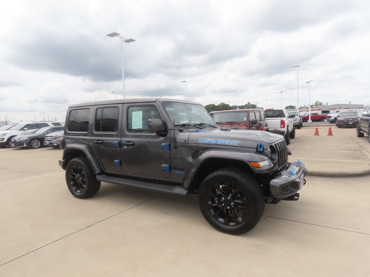 2021 Jeep Wrangler 4xe photo 7 of 32