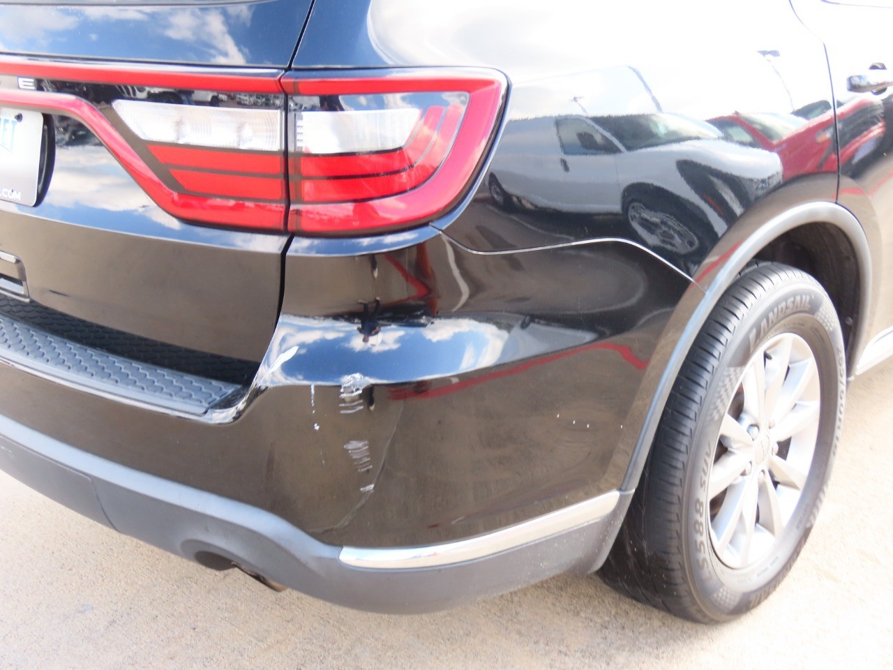 2017 Dodge Durango SXT - 11