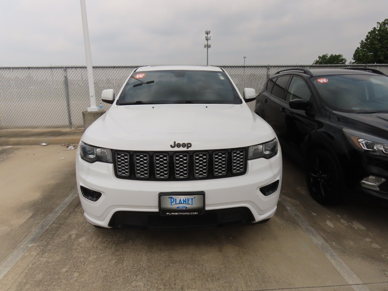 2019 Jeep Grand Cherokee Altitude - 4