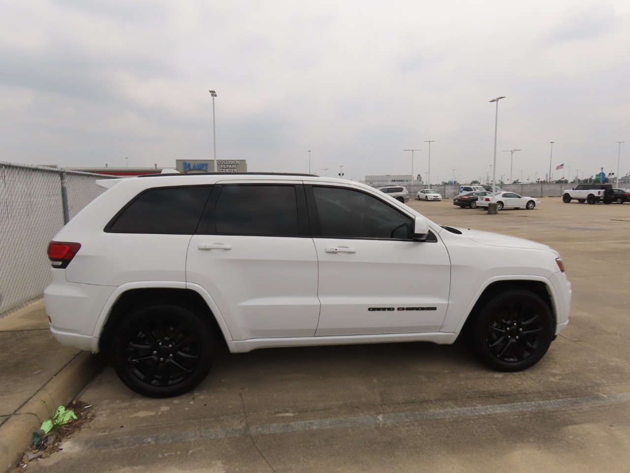 2019 Jeep Grand Cherokee Altitude - 6