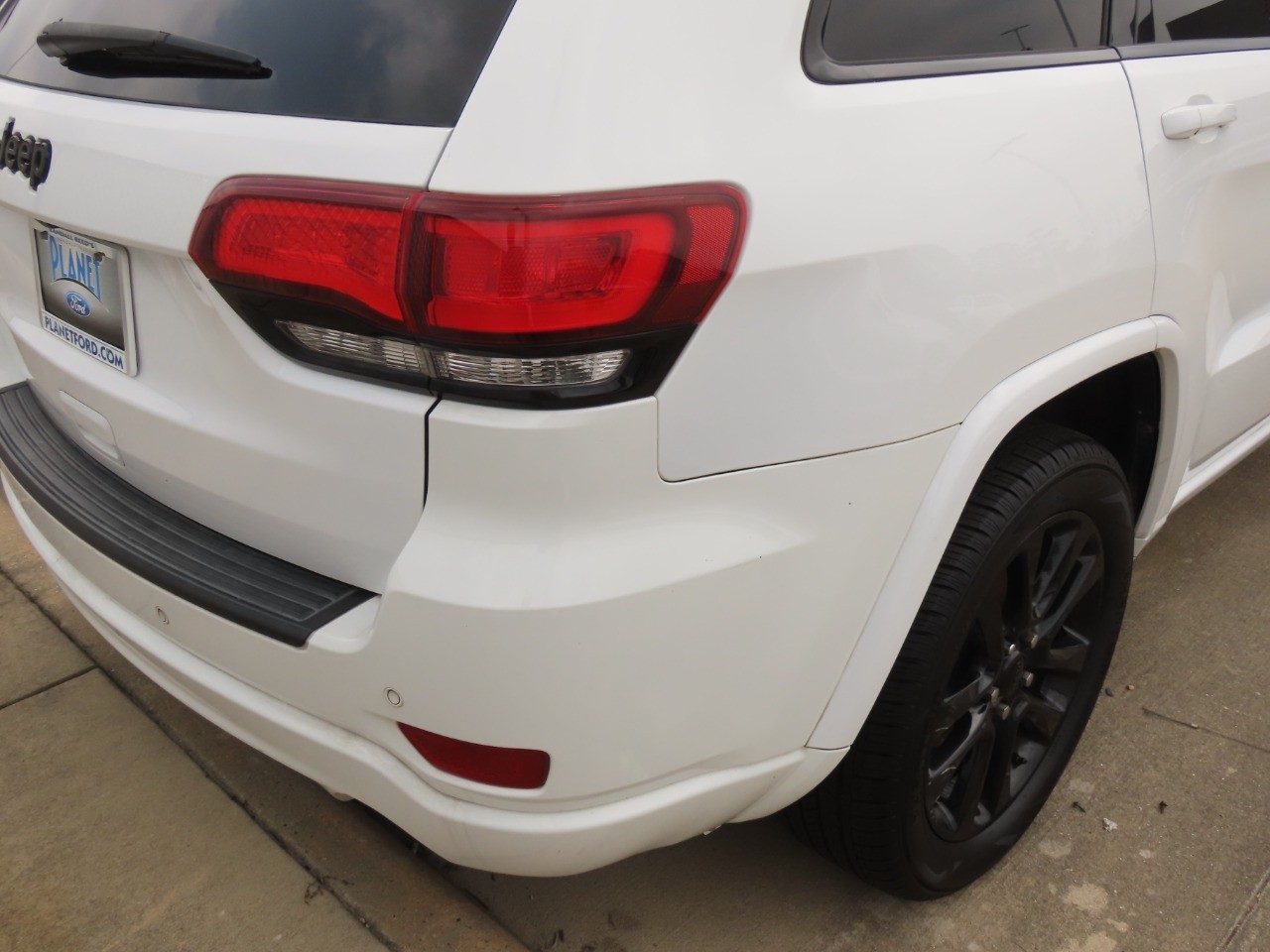 2019 Jeep Grand Cherokee Altitude - 9