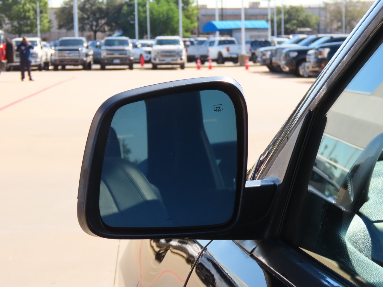 used 2015 Jeep Grand Cherokee car, priced at $10,999
