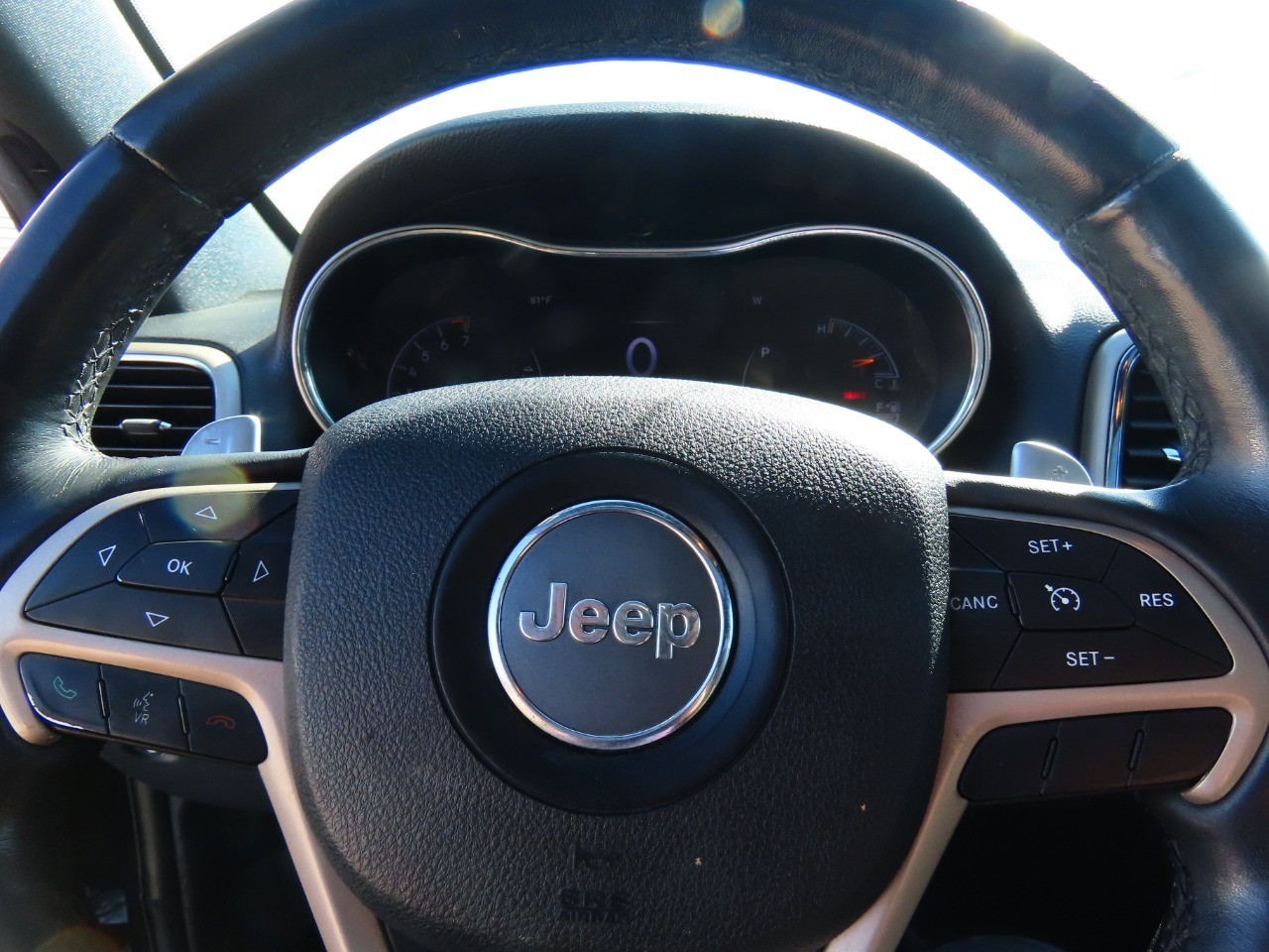 used 2015 Jeep Grand Cherokee car, priced at $10,999