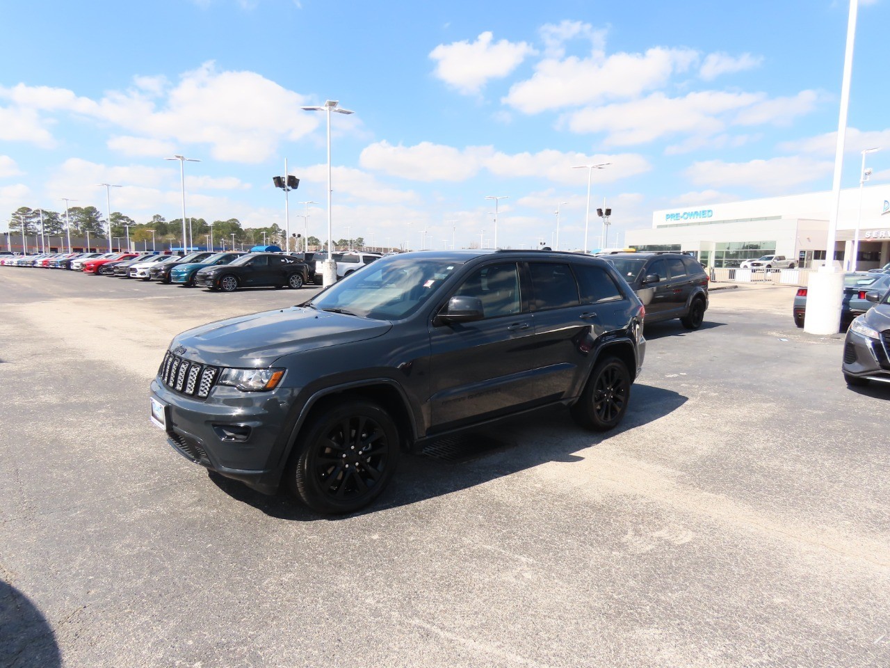 used 2018 Jeep Grand Cherokee car, priced at $13,999