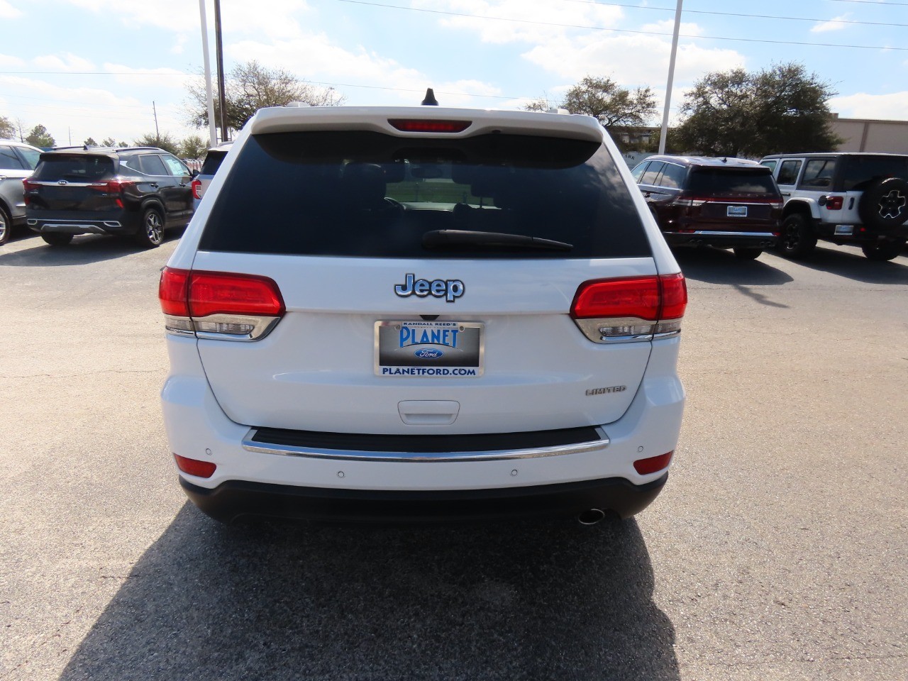 used 2018 Jeep Grand Cherokee car, priced at $8,999