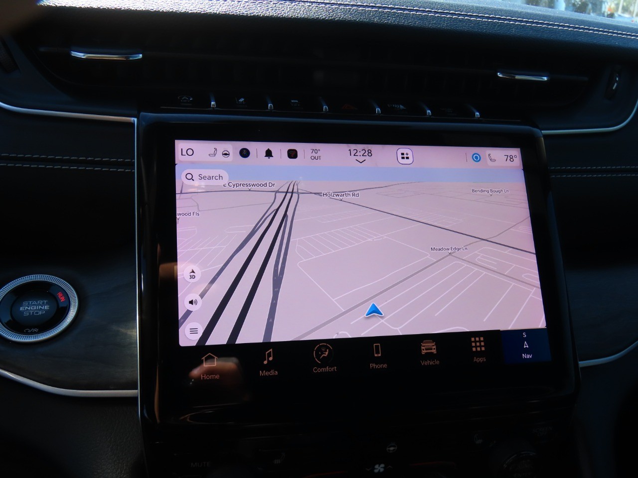 2024 Jeep Grand Cherokee L Limited Bright White Clearcoat at Planet Ford