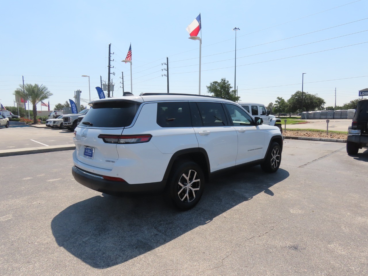 used 2024 Jeep Grand Cherokee L car, priced at $36,999