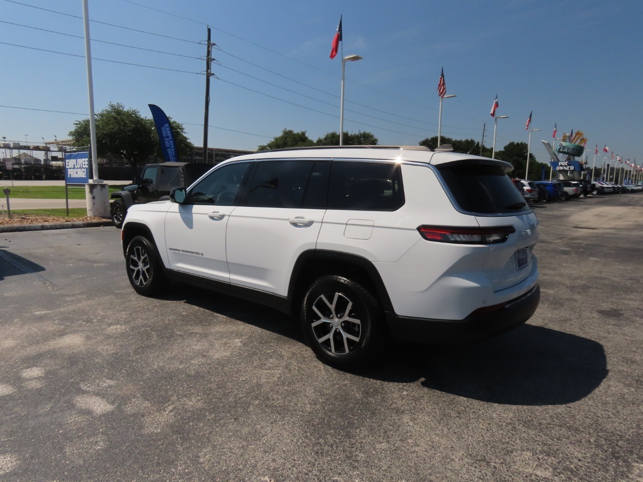 used 2024 Jeep Grand Cherokee L car, priced at $36,999
