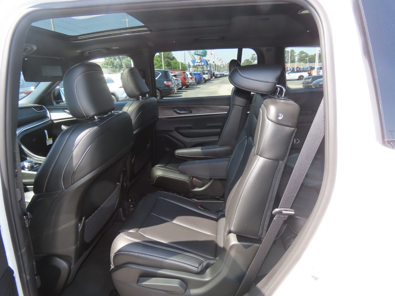 used 2024 Jeep Grand Cherokee L car, priced at $36,999