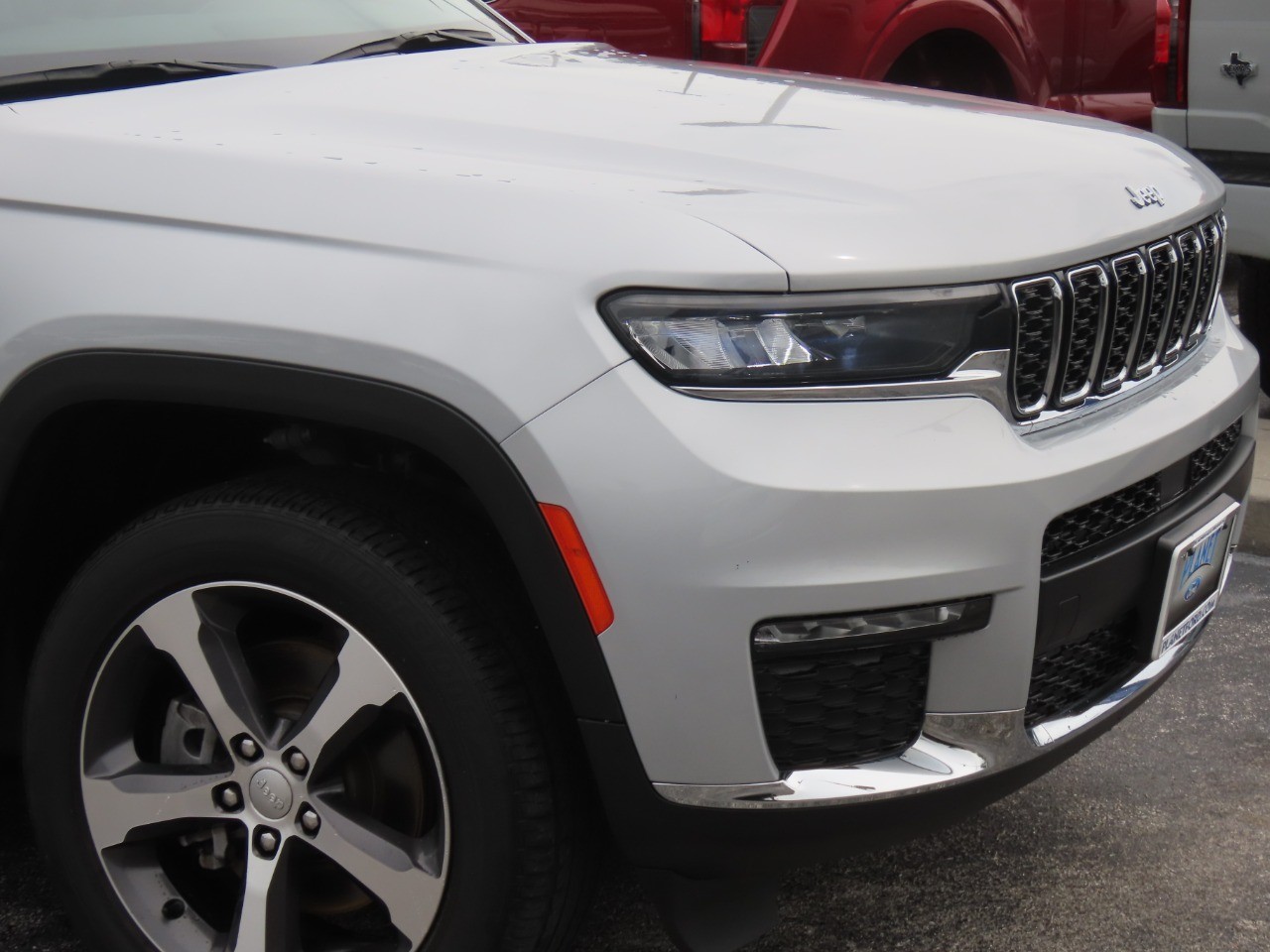 used 2023 Jeep Grand Cherokee L car, priced at $26,999