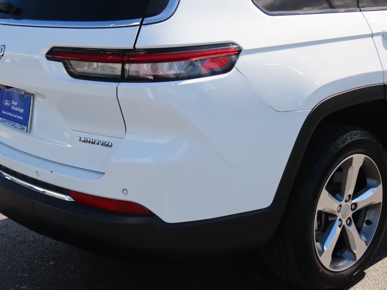 2022 Jeep Grand Cherokee L Limited - 9