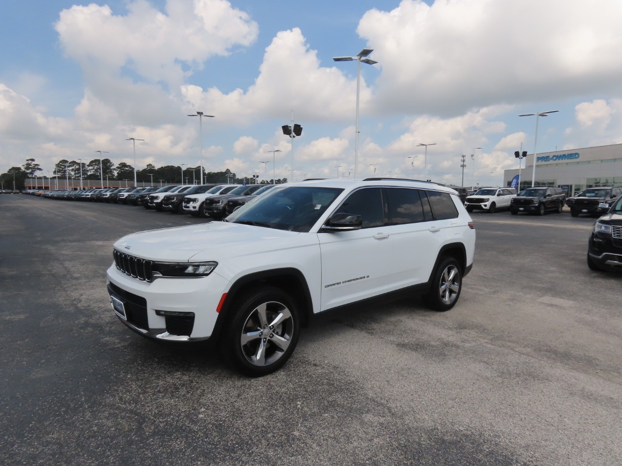 used 2022 Jeep Grand Cherokee L car, priced at $28,999