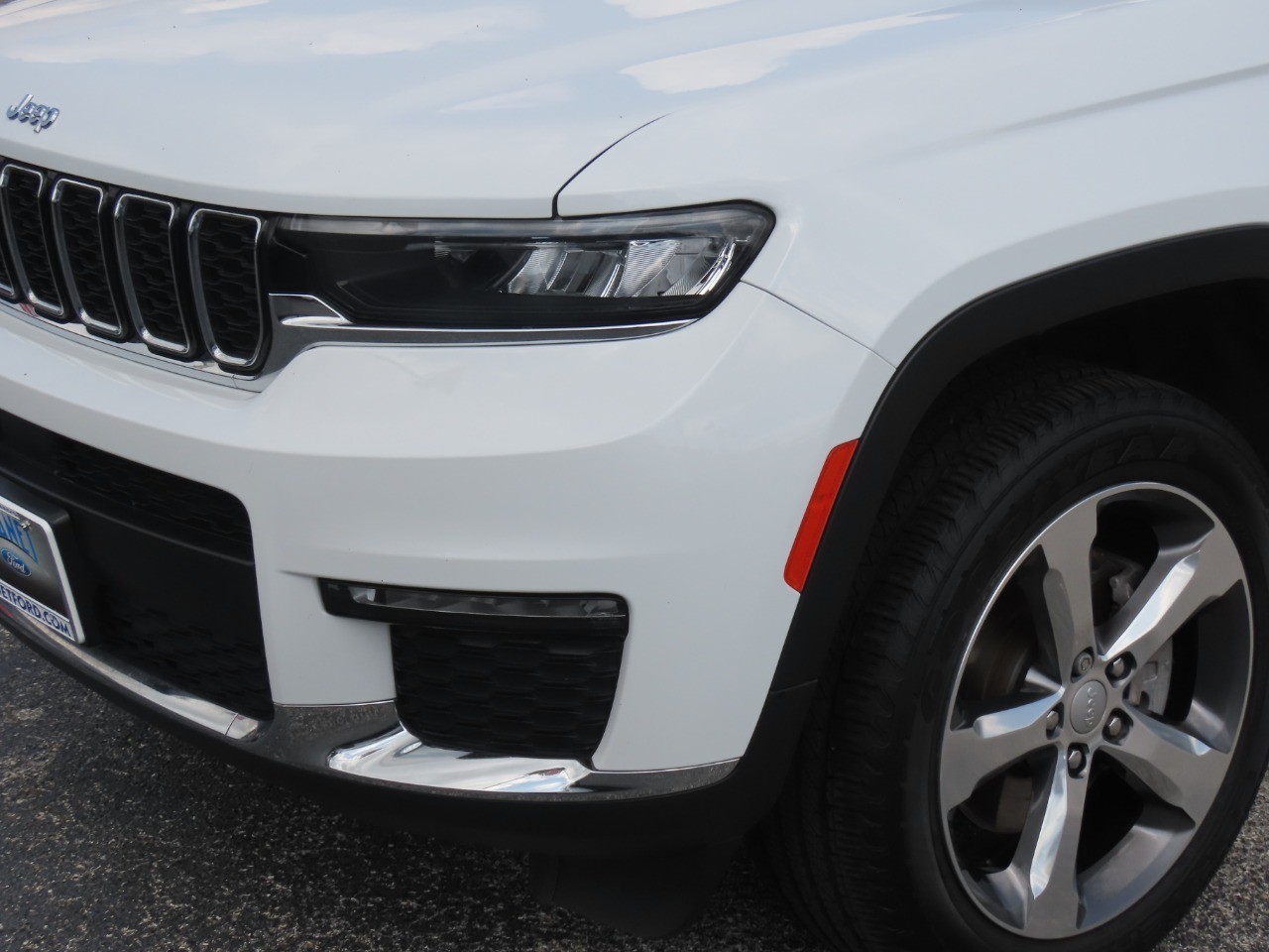used 2022 Jeep Grand Cherokee L car, priced at $28,999