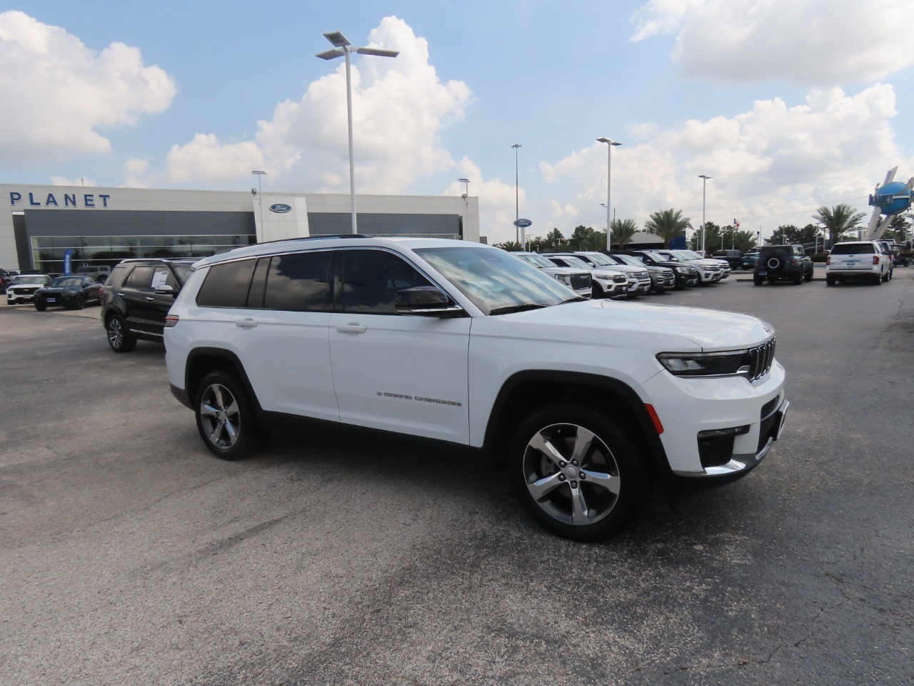 used 2022 Jeep Grand Cherokee L car, priced at $28,999