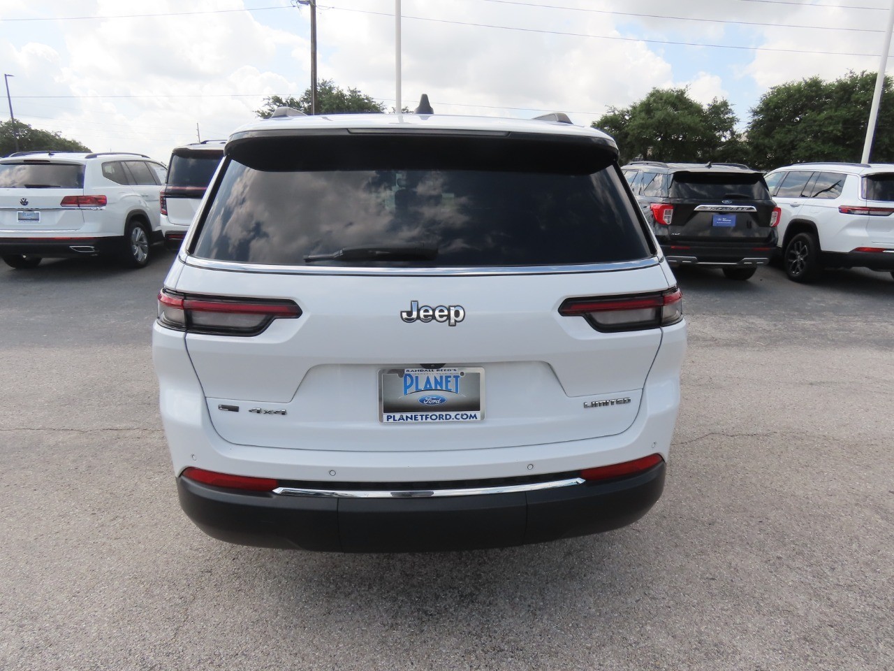 used 2022 Jeep Grand Cherokee L car, priced at $28,999