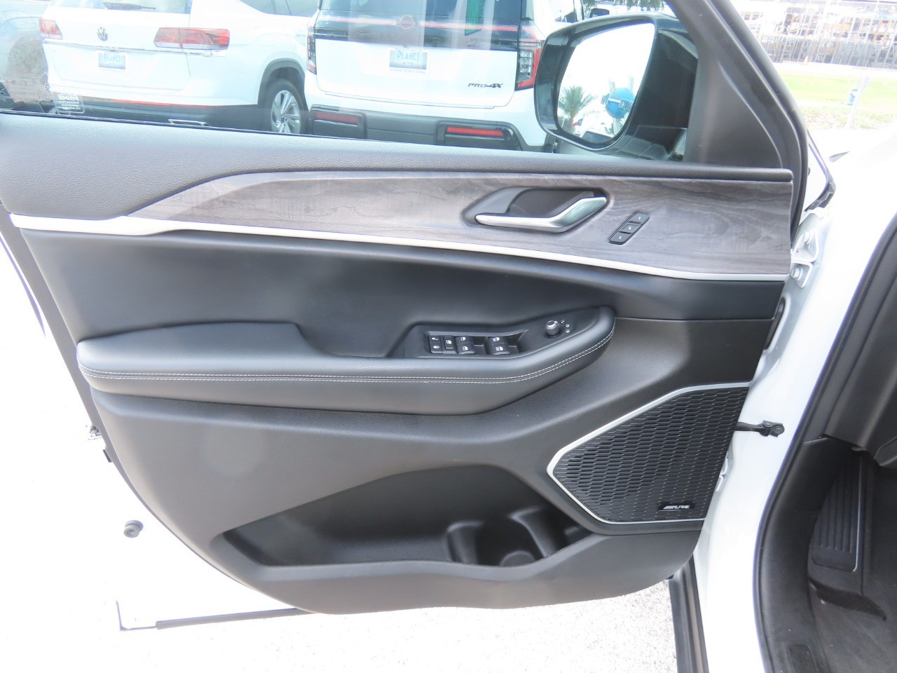 used 2022 Jeep Grand Cherokee L car, priced at $28,999