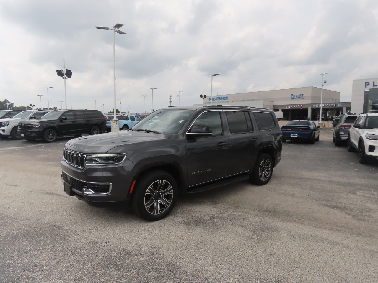 2024 Jeep Wagoneer - 1