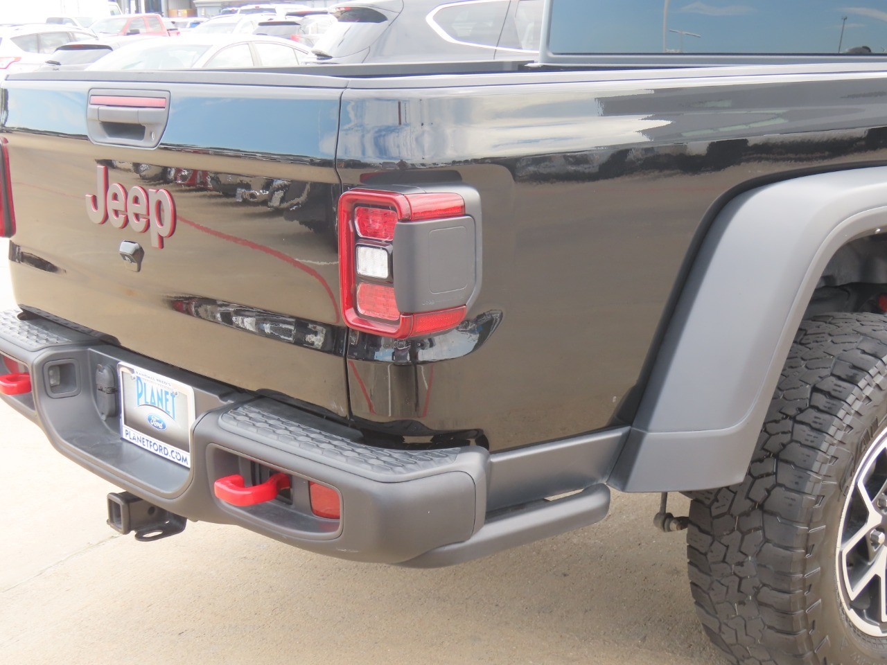 2024 Jeep Gladiator photo 12 of 32
