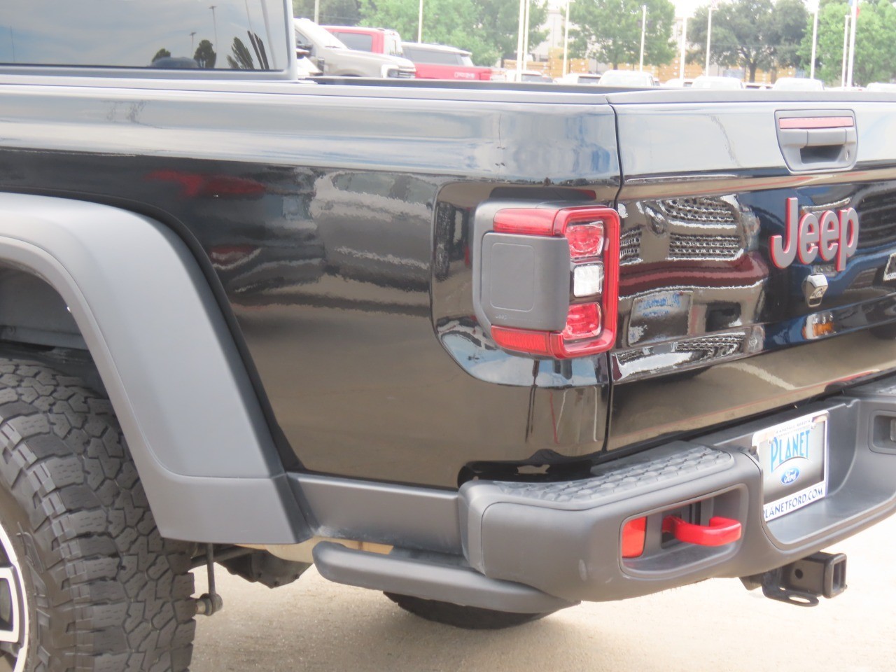 2024 Jeep Gladiator photo 15 of 32