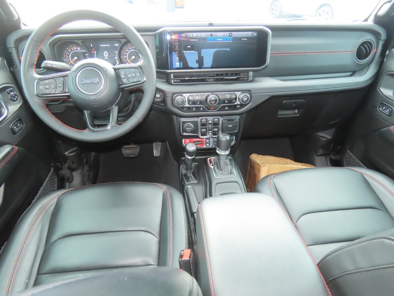 2024 Jeep Gladiator photo 23 of 32