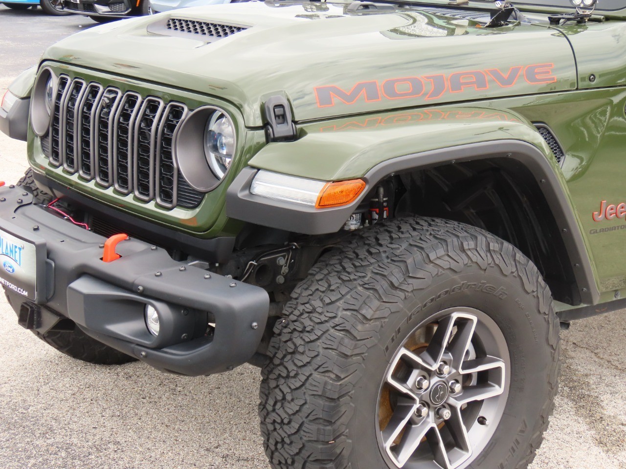2024 Jeep Gladiator Mojave X - 2
