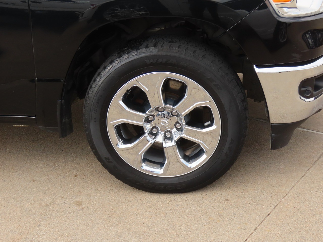 2022 Ram 1500 Lone Star - 8