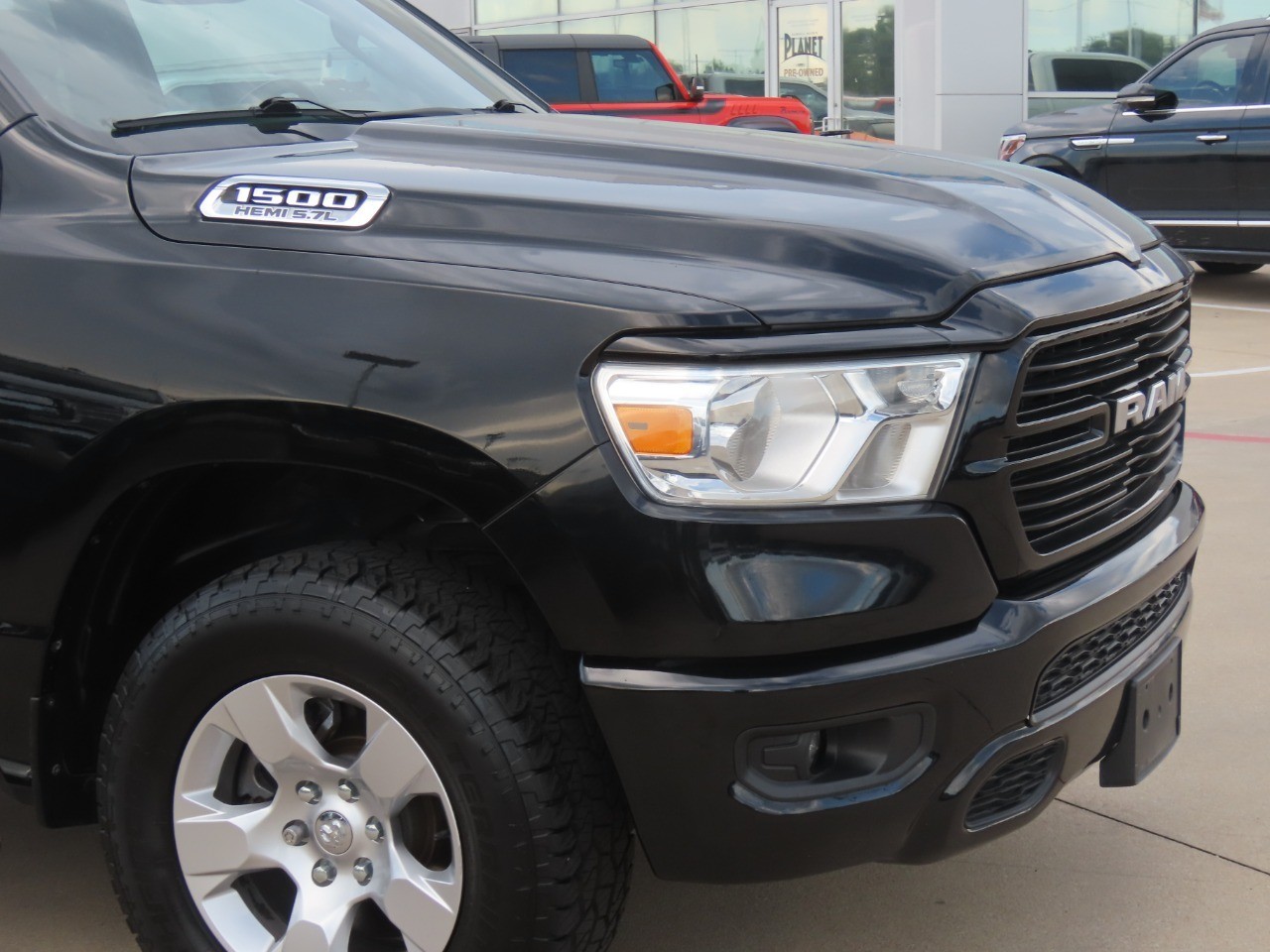 2021 Ram 1500 photo 6 of 32