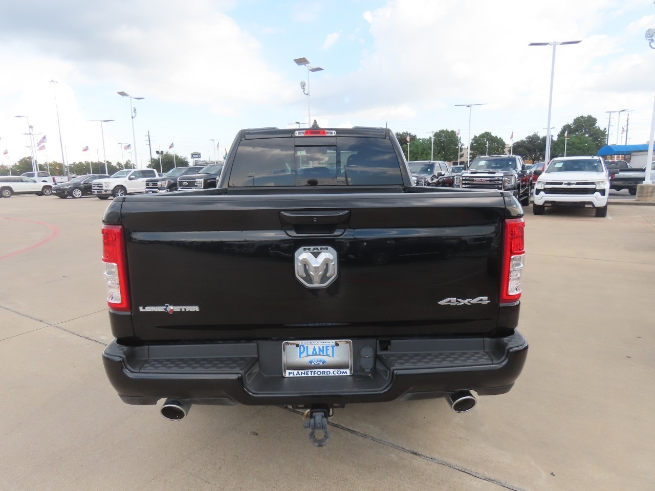 2021 Ram 1500 photo 13 of 32