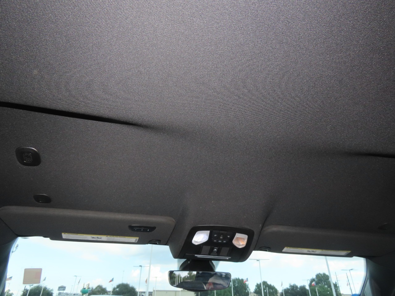2021 Ram 1500 photo 22 of 32