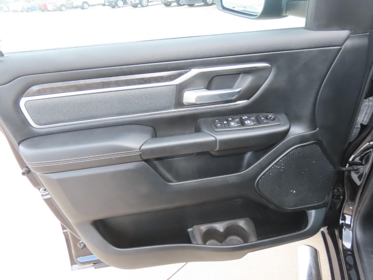 2021 Ram 1500 photo 24 of 32