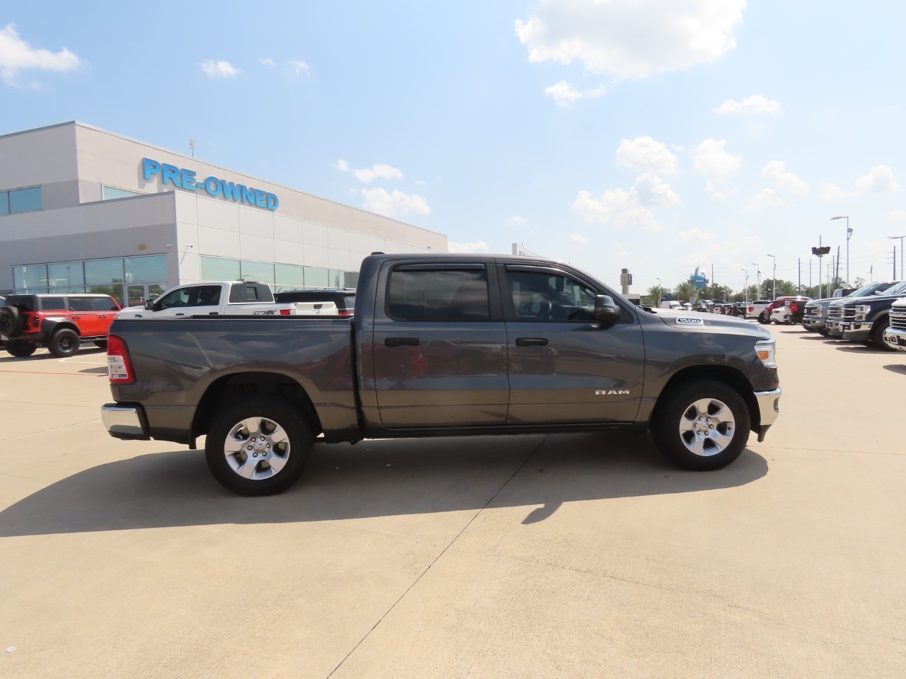 2023 Ram 1500 Big Horn - 9