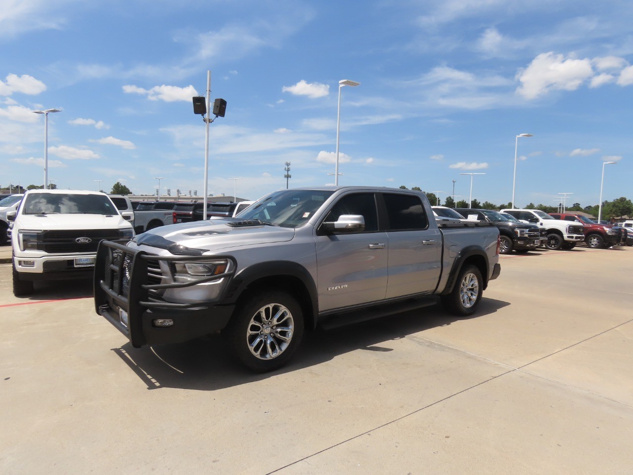 2023 Ram 1500 Laramie - 1