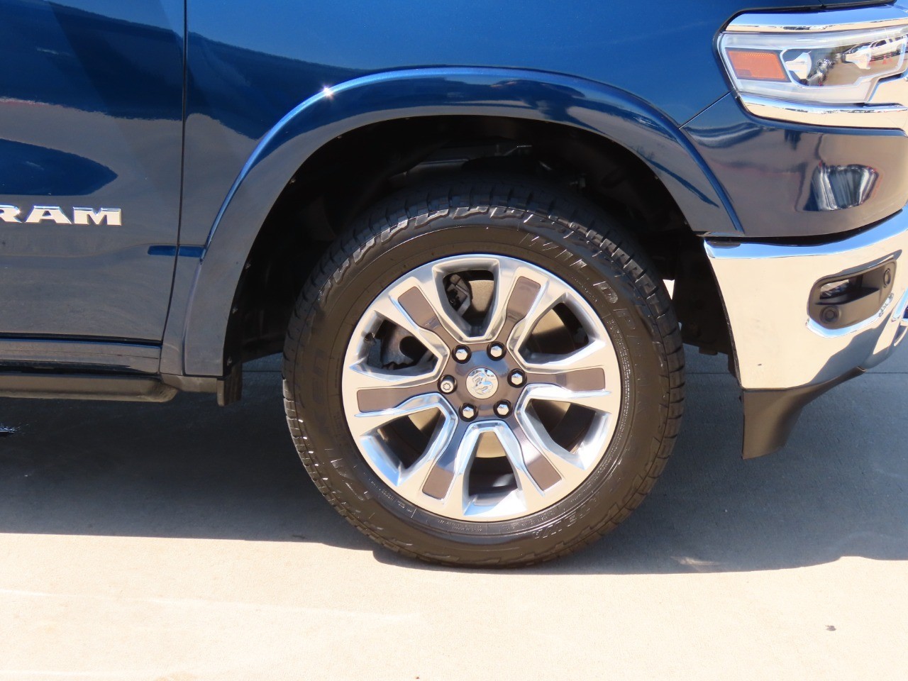 2023 Ram 1500 Longhorn - 8