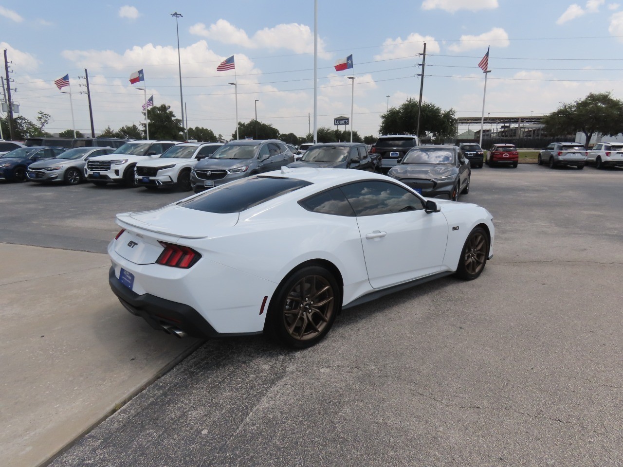 2025 Ford Mustang GT Premium - 8