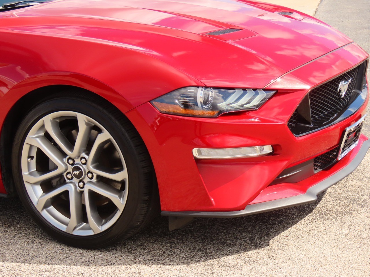 2023 Ford Mustang GT Premium - 5