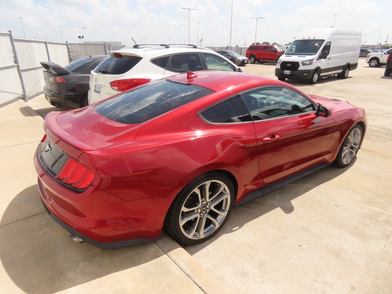2020 Ford Mustang photo 10 of 19