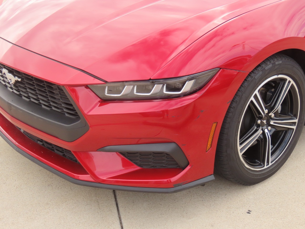 2024 Ford Mustang EcoBoost - 2
