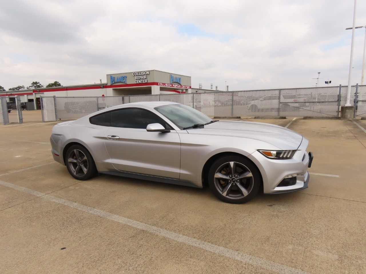 used 2015 Ford Mustang car