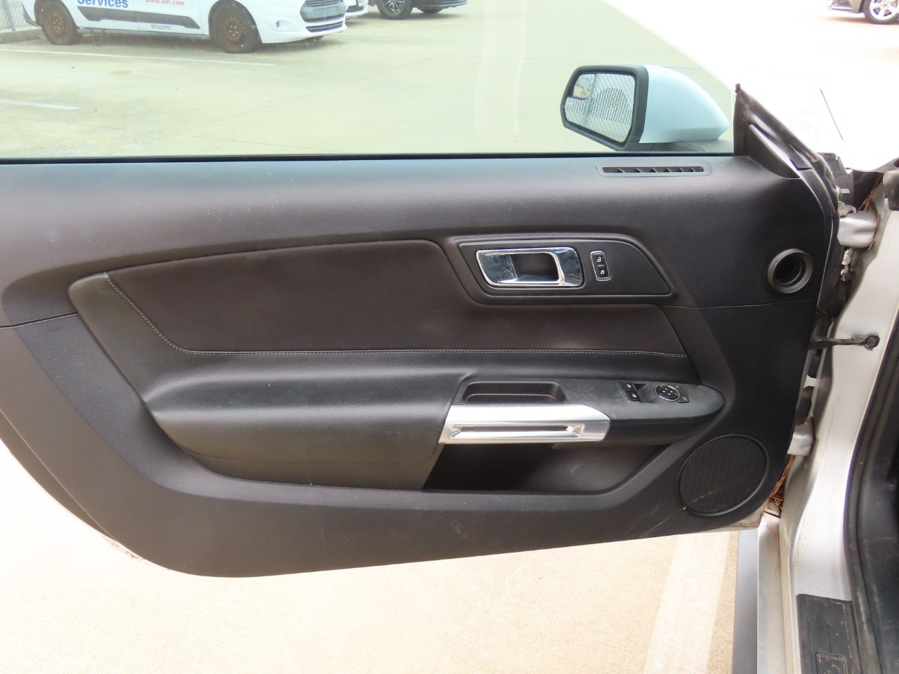 used 2015 Ford Mustang car