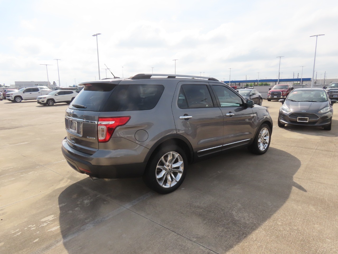 2014 Ford Explorer Limited - 10