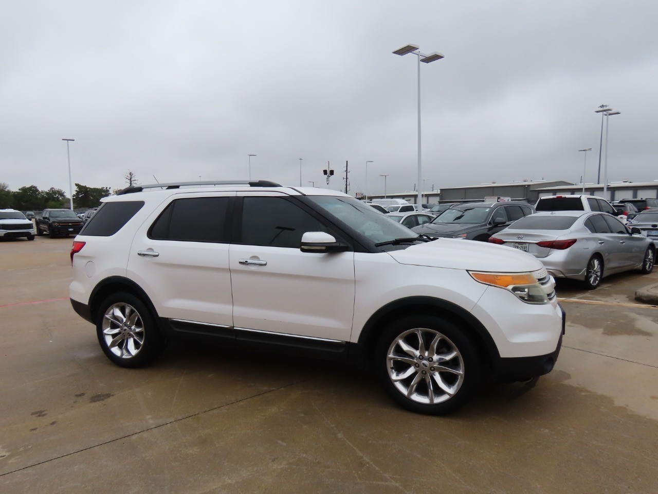 used 2013 Ford Explorer car, priced at $5,999